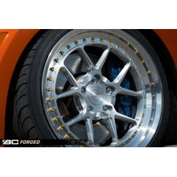 BC Forged 18" two-piece alloy wheels